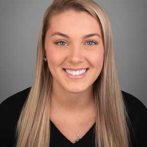 Meet your Posher, Brenna